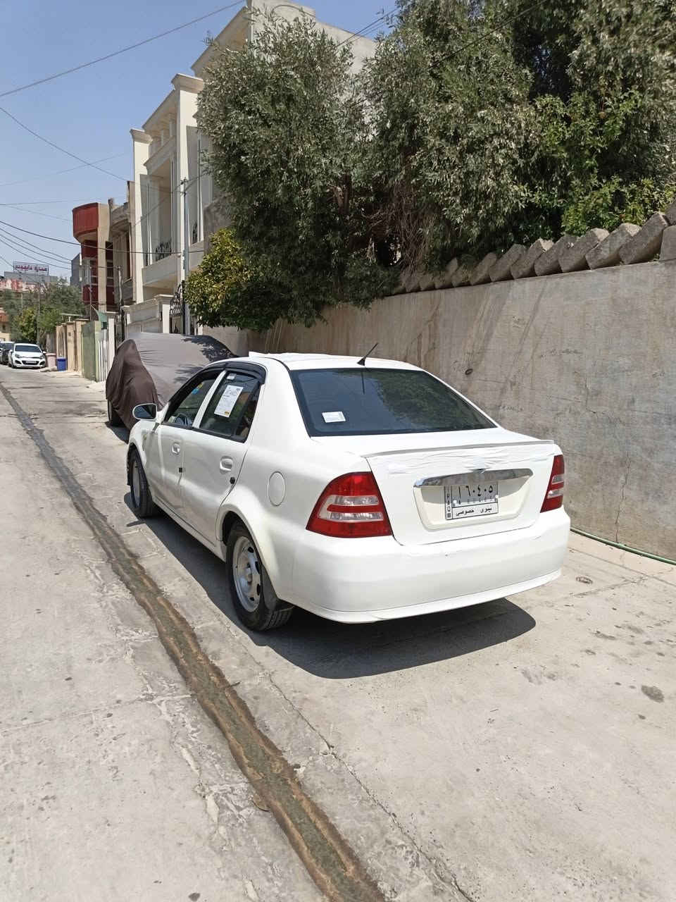 موديل 2013
بيها ثلاث قطع صبغ
سيارة جاهزة من كلشي تبريد ثلج 
شرط التحويل 
سعر 50 وبيها مجال بسيط 
عنوان حي السكر
رقم التلفون ***********
