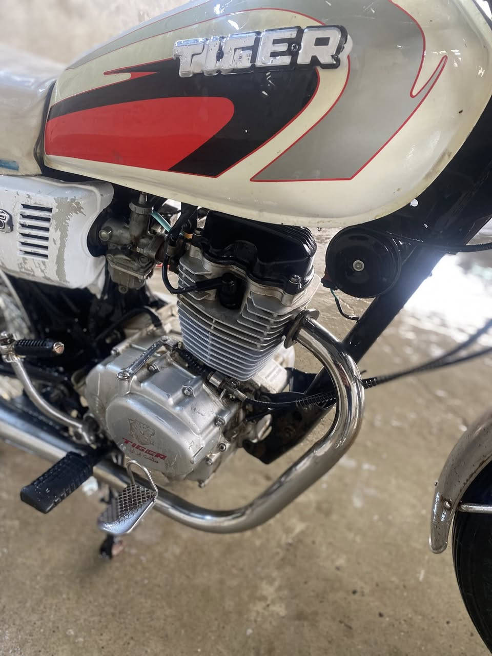 للبيع تايكر موديل٢٠٢٠نضافه كدام العين شرط التحويل ثاني يوم السعر 1550وبي مجال الشراي يتصل عل خط *********** مكاني موصل
