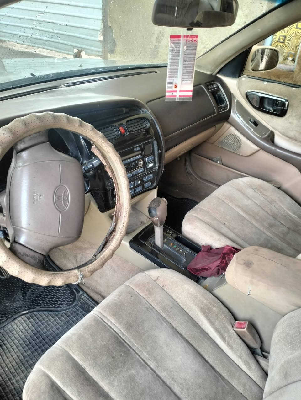 سلام عليكم من رحصة لادمن أفلون 95 للبيع بأسمي رقم كركوك سيارة عظمتهه كلش حلوة سنويه 31العنوان بغداد التاجي هاتف ***********/***********
