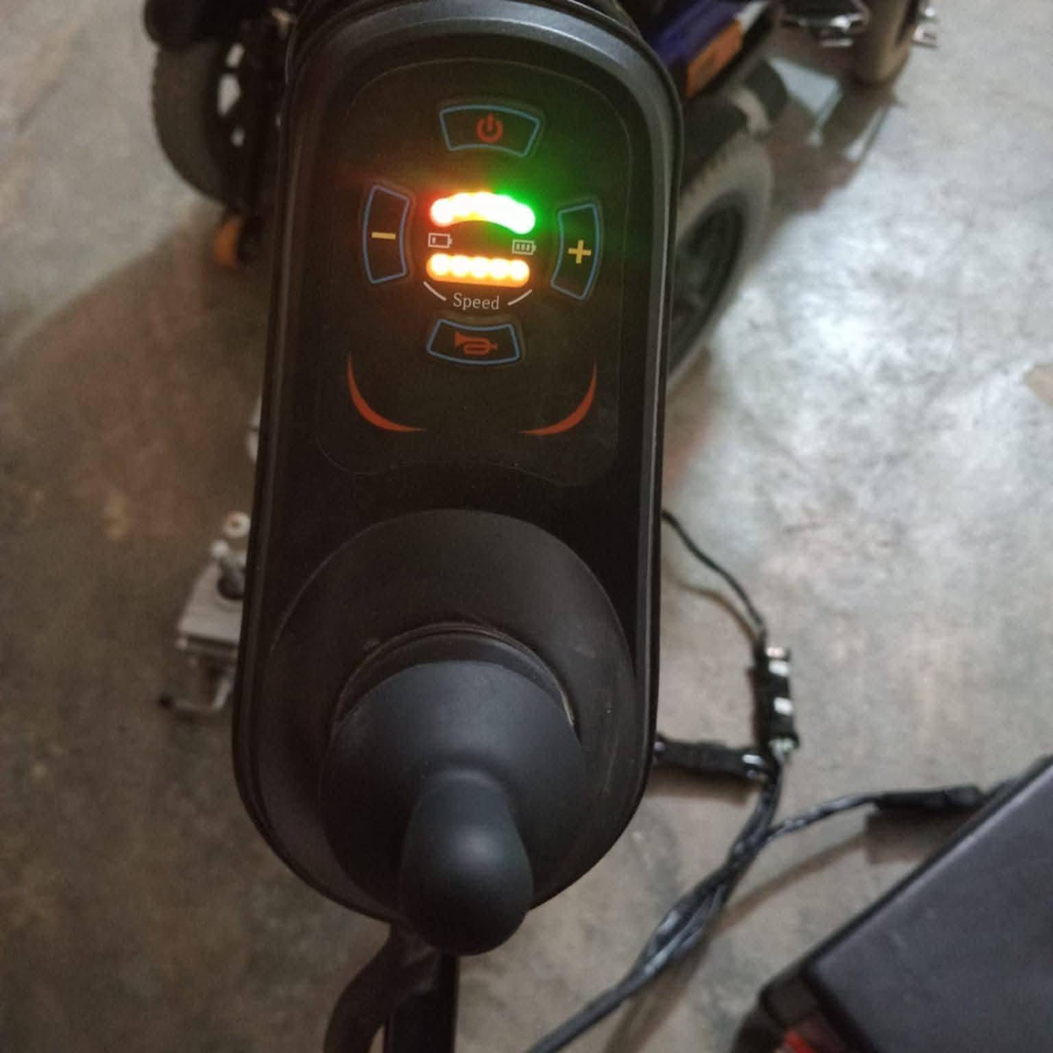 غراض كرسي برتقالي وتركي البيع موجود توصيل جميع المحافظات الاتصال ***********
