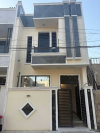 بيت للبيع 50 م واجه 5 نزال 10 بناء حديث   درجه اولى يحتوي على غرفتين و...