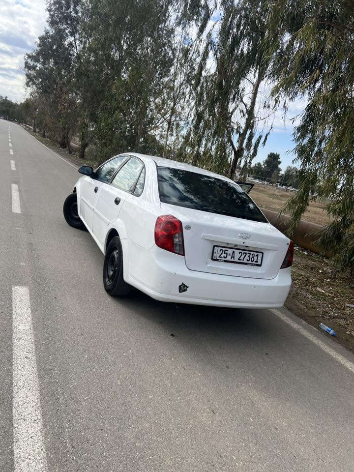 سلام عليكم للبيع اوبترا 2004سنويه لحد2030 بسمي دفتر بانزين بي كهربائيات كله شغال تايرات صدر كله جديد تبريد ثلج ❄️ تدفئه شغال سياره على بلاد گلين سعر67 وبي مجال *********** شرط تحويل وكاله
