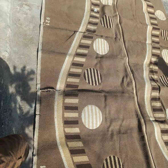 380طول
230 العرض

السعر 15 وبي مجال
*********** ع واتساب
