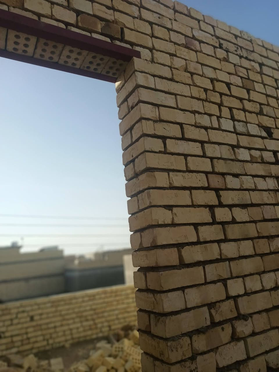 كادر خلف بناء.   متفرغ حالياااا.  ***********
***********
