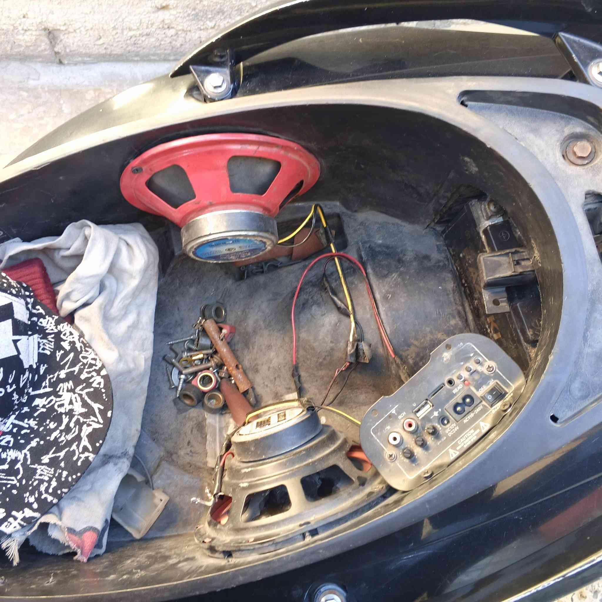 فج سكنس وجيتي ار يرهم دبلات جبلي وسماعه صوت عالمي فول سعر خاص


**إذا كنت صاحب هذا الإعلان وتريد حذفه لأي سبب، رجاءا أرسل رسالة إلى الدعم الفني**