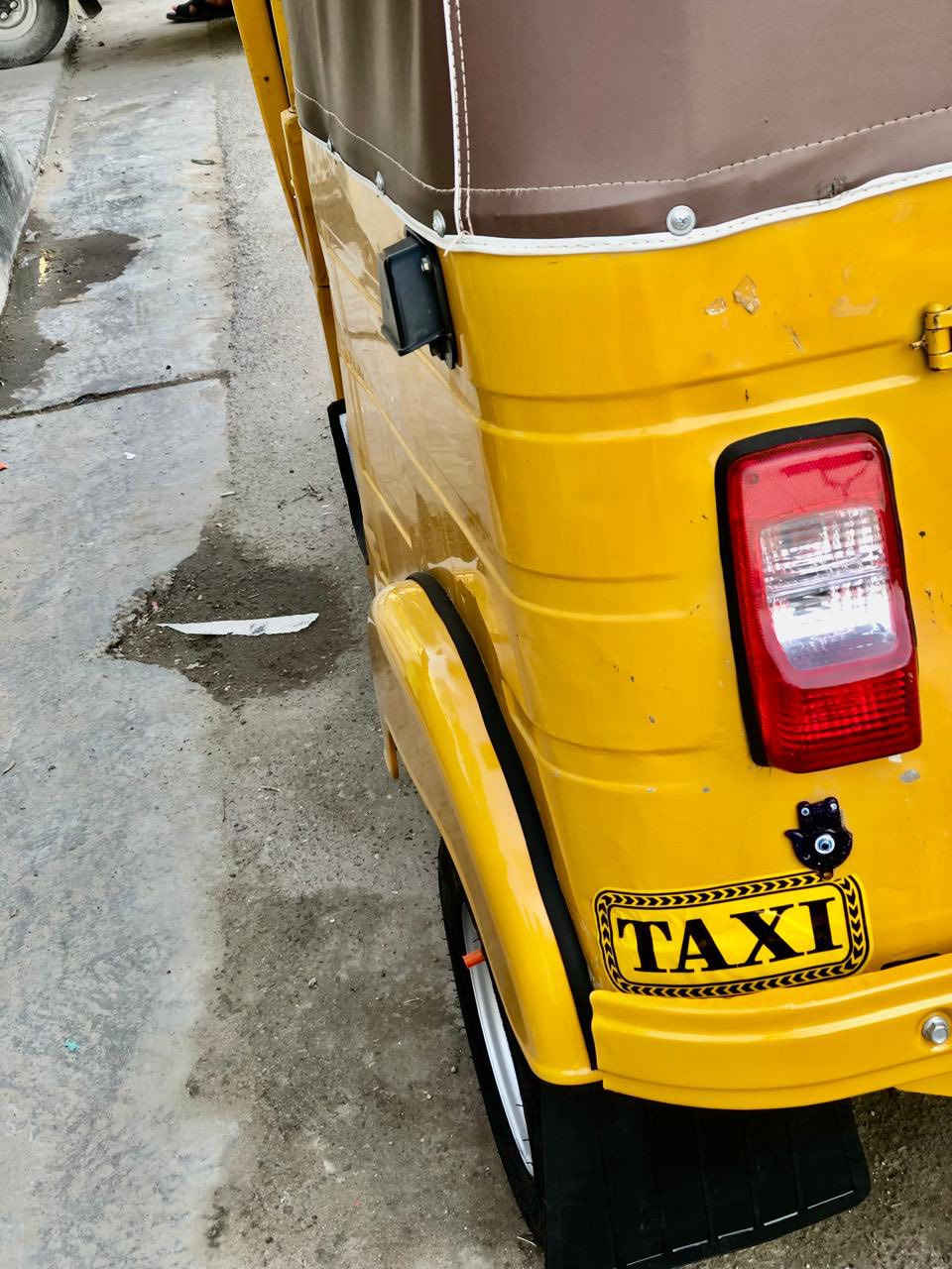 السلام عليكم تكتك للبيع موديل 2020لا تنقيص ولا تبخير كاملة كلهة من اي نقص السعر 6750وبيهة مجال مكاني الرئاسة مال عبيدي الستفسار ***********
