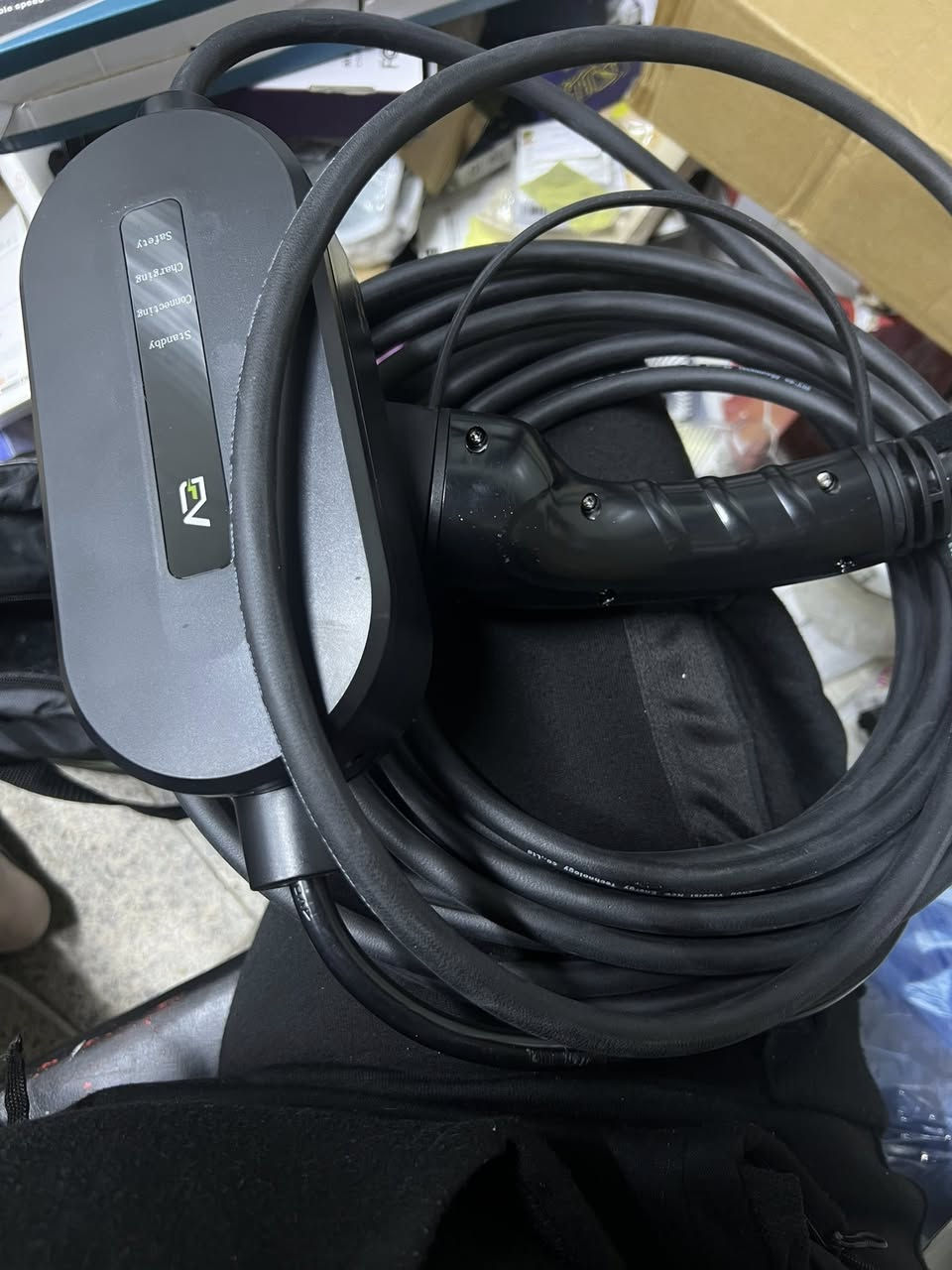 شاحن تسلا الطول 10متر 10Aجديدة غير مستعملة السعر 500$
***********

