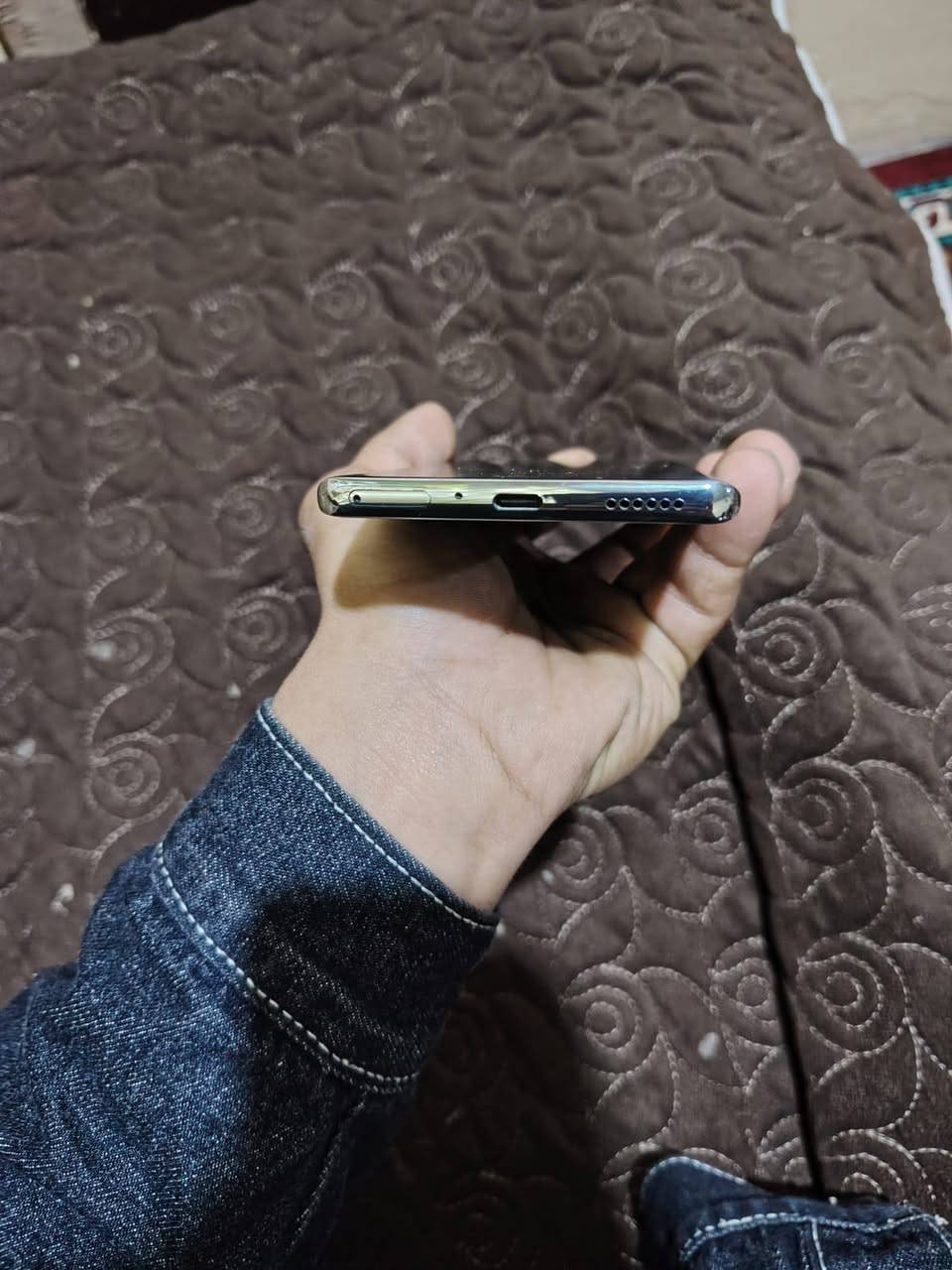 كامون40ابرر بلاص 5جي
جهاز جديد شخطه مابيه 
جهاز غني عنل تعريف معروف موصفته
داكره 256رام 12+12
ملحقات كلو موجود 
شحنتو الأصلي 
أو كرتونه أو كفر 
جهاز مال بيت 
كامرتو شي خرافي 
سعر 290بيه مجال بصيط


**إذا كنت صاحب هذا الإعلان وتريد حذفه لأي سبب، رجاءا أرسل رسالة إلى الدعم الفني**