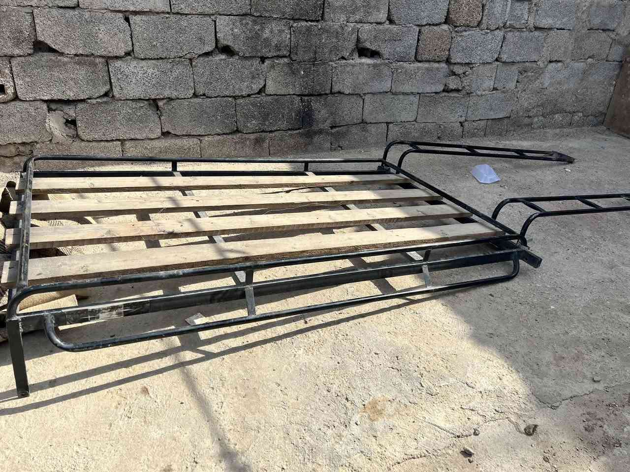 سلام عليكم سيبايه البيع تزقام المكان واسط قضاء الحي سعره 100 وبيها مجال رقم الهاتف ***********
