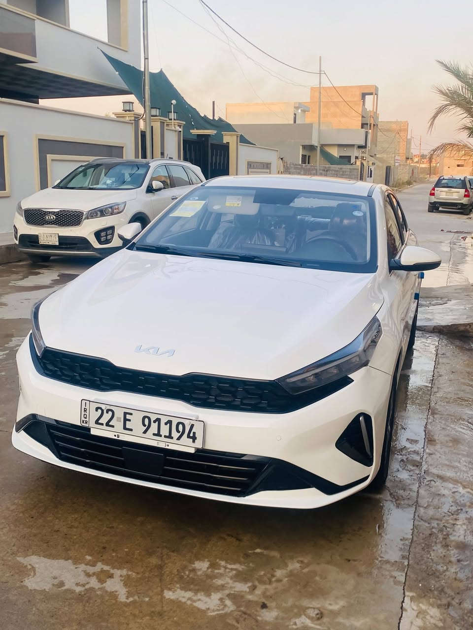 تحيه طيبه السلام عليكم
كيا كي 3 2024 
فول مواصفات 
عداد المسافه 49 الف
محرك 1500 دبل نوزلا 
بصمه تشغيل 
بصمه ابواب 
شاشه كامره 
تحكم ستيرن 
حساس أمامي خلفي 
فتحه سقف 
تبريد قطعه 
ويل كب  سياره كفاله من كل شي 
رقم اربيل شرط تحويل مباشرة 
السعر 140  
اي استفسار ***********
