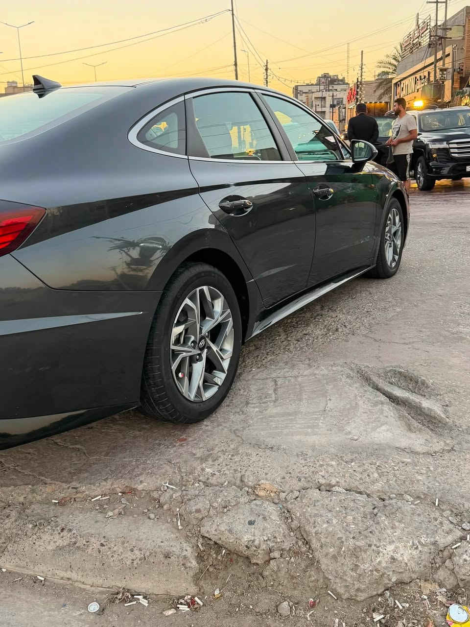 السلام عليكم 

سوناتا sel موديل 2023

لون نفطي
مكينة 2500 دوش المرغوب 
گير AT مو CVT
تحكم ستيرن جهتين
اربع انظمة
گير دگم
تدفئة بالكشنات
هاند بريك بصمه
اوتو هولد
تحديد مسار
كروز سرعه
مانع انزلاق
كشنات كهربائي
شاشة كبيرة 
كار بلاي ايفون + اندرويد
بصمة تشغيل
تشغيل عن بعد
رادارات جانبية
بچم كبس 
صور الحادث بالمنشور
السعر 160$
رقم اربيل تحويل ثاني يوم 
مكان السياره بغداد البلديات 
موبايل ***********
