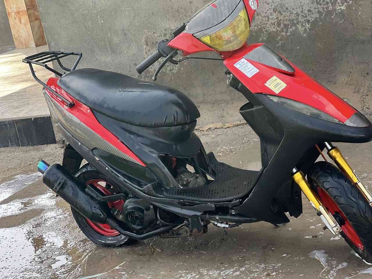 سلام عليكم ماكس عدله نهضه ومعدل هاون محرك مفتوح ولفات لا دخان ولا تنقيص مكان دوانيه دغاره سعر ٣٠٠ وبيه مجال لطيبين ***********
