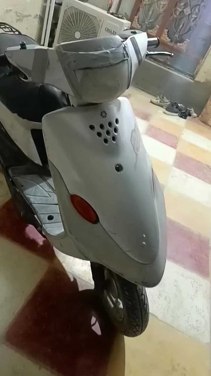 السلام عليكم دراجه للبيع مفتوحه بس بوشه مكاني رميثه


**إذا كنت صاحب هذا الإعلان وتريد حذفه لأي سبب، رجاءا أرسل رسالة إلى الدعم الفني**