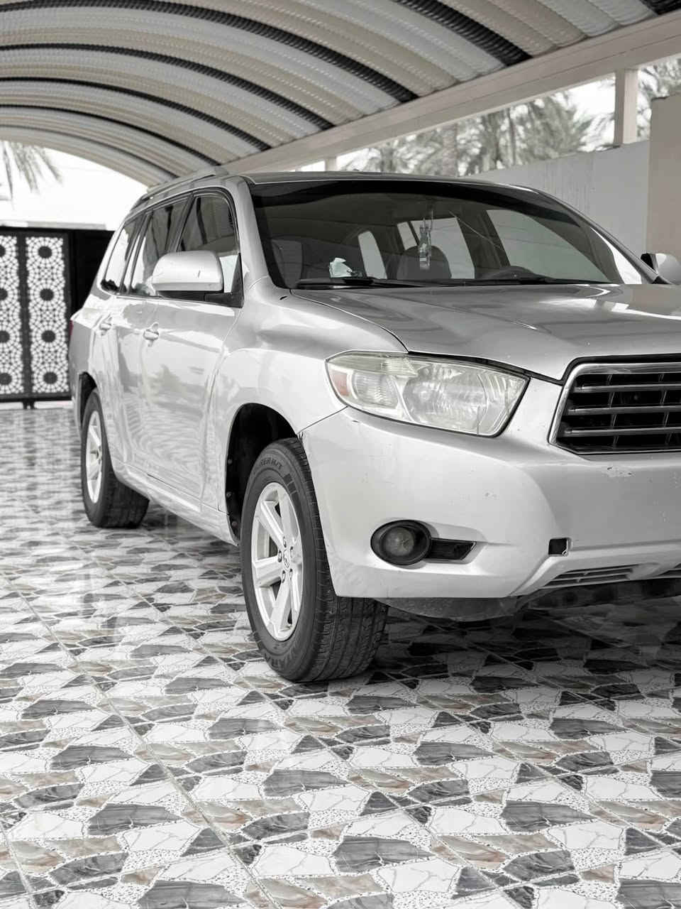 السلام عليكم
هالندر ٢٠٠٨ لبيع 
٣قطع تبيرد 
قطعتين مصبوغه 
الرقم ***********

