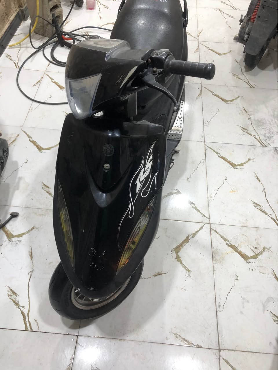 متوفر ماكس عدله كفاله من كلشي 
دراجه حاويه ملاحضه الشراي يجيب ويا فيتر ويفحص 
عنواني بصره تنومه شارع الاطفاء
*********** البصرة, العراق
