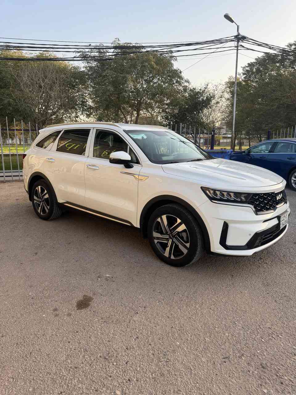 السلام عليكم
كيا سورنتو 2023 خليجي ( الزيرو )
 ( السياره عل شرط مكفوله من جكت الابره)
ماشية 21 كيلو سيارة مال بيت تطلع بالسبوع مرة
دبل كشن كهرباء 
كير ماوس 
سايد بريك بصمه 
فول تحكم استيرن 
شاحن واير ليس 
شفتات كير بل استيرن 
لايت عدسات 
بكلايت لد 
دواخل نشره 
ويل 19 
محرك 6 سلندر 
7 راكب 
3 قطع تبريد 
بصمه تشغيل 
تشغيل عن بعد 
حساس امامي خلفي 
شاشه اصليه
جي بي اس بلادي 
مكان السياره النجف 
رقم اربيل دولي
رقمي ***********
