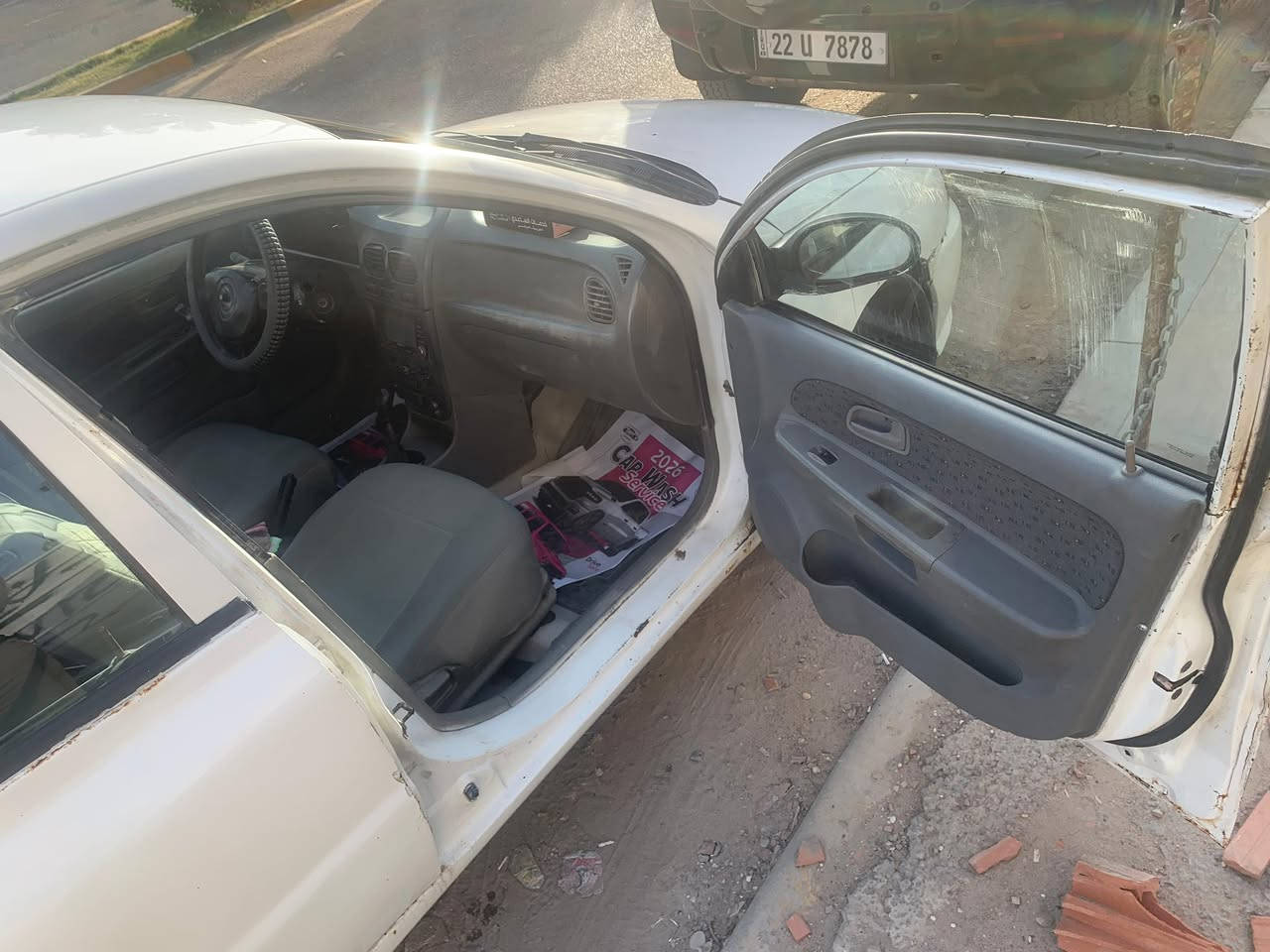 كيا ريو 2000 رقم دولي باسمي كير عادي السيارة بيه تخم تاير باتري جديد دوشمة جديدة  مكان السيارة بغداد الكرخ ***********
السعر 23 وبيه مجال
