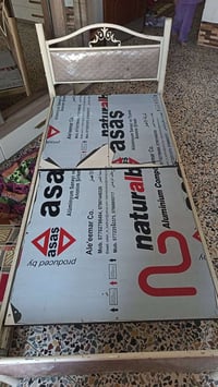 سرير • غرفة نوم • أثاث خشبي