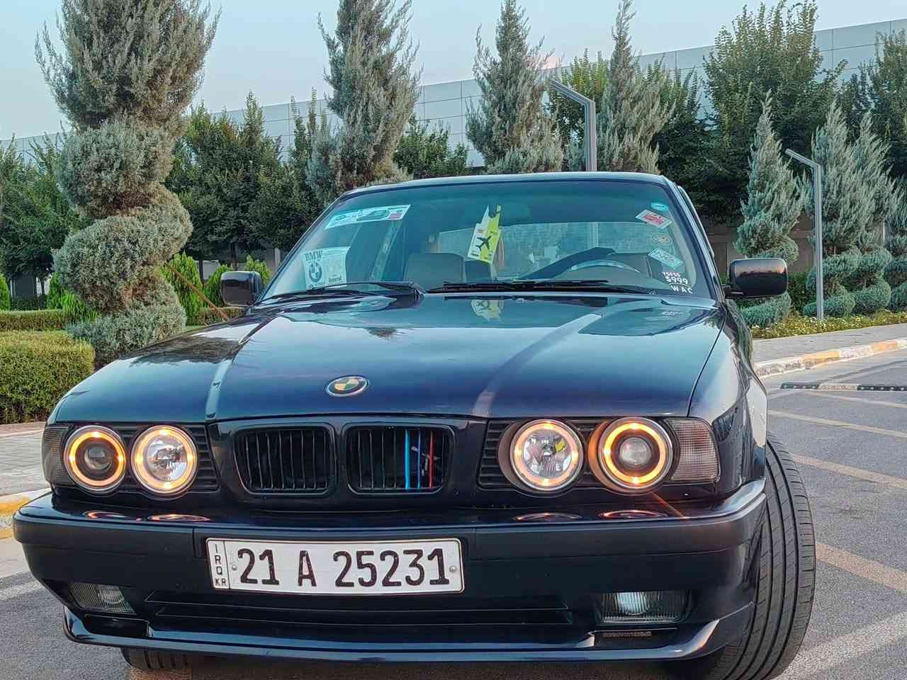 سلام عليكم
بي ام 525
موديل  94
 سيارة بسمي شرط تحويل وكالة 
سيارة سنوية هةزة رقم جديدة 2031
سيارة رقم سليمانية دولي
سيارة بدون صبوغ
صدر امامي خلفي جديد
تبريد شغال سلج 
مكاني سليمانية 
الهاتف ***********
الهاتف ***********
السعر 58
