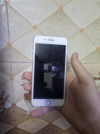 ايفون 8 بلس • ٢٥٦ • بطارية ٧٥