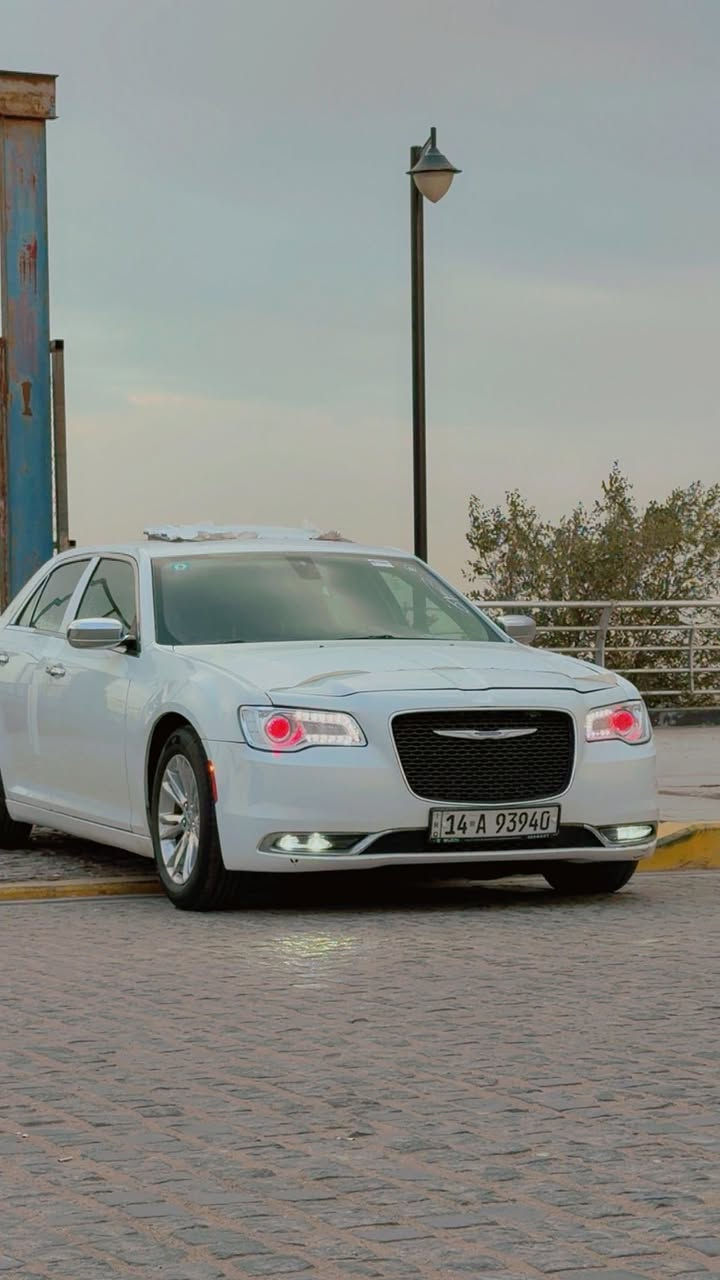 أوباما 2016 امريكي 
السيارة بيهة حاملغ وبنيد وصبغ بالباب
السيارة رقمها بصرة الجديد السنوية إلى 2030
تحويل ثاني يوم مواصفات
١-كشنات كهرباء
٢-تدفئة وتبريد بالمسنات
٣-تشغيل عن بعد
٤-بنوراما وفتحه سقف
٥-شاشة كبيرة 
٦-ويل حجم ١٨ لبلادي المرغوب
٧-حسنات جلد جدد بحالة الوكاله
٨-كير ماوس
٩-طخم تاير جديد
١٠-إدامة كامله لسيارة رزيت كله اصلي
١١-سيارة إدامة كاملة من كلشي 
ونصبتها تخبل بالحقيقة سياره نضيفة ما متعوبه

العنوان بصره ابو الخصيب
الرقم***********
