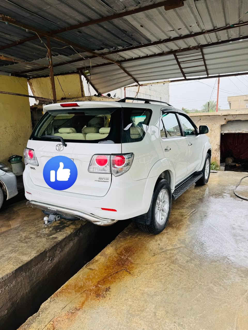 السلام عليكم للبيع فورجنر موديل 2013بدون ضرر كلين السياره جاهز كير محرك صدر تايرات كلو جديد محرك مامفتوح رقم اربيل شرط التحويل للبيع او مراوس حسب القناعه الشراي يتصل خاص ماجاوب خابرني وتدلل سياره جاهزه من كلشي مكاني صلاح الدين الشركاط ***********
