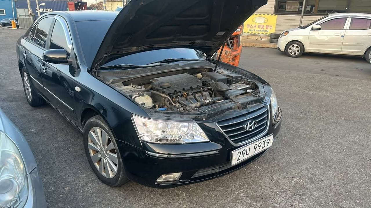 يوجد جميع قطع غيار السيارات الكوريه عند شركة ماهر الحجار 
***********
جمله+مفرد
