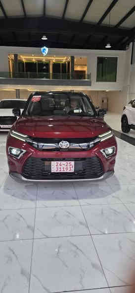 اوربان كروز موديل 2025 فول مواصفات داته شو اربع كاميرات 360درجه تحكمات استيرن شاحن وايرليس كشنات جلد بانوراما سقف اسود ماشي ٤ الف كيلو بصمه تشغيل بصمه [***********] سميل
