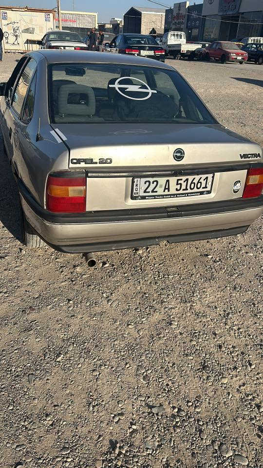 السلام عليكم ورحمة وبركاته 
اوبل فكترا 
موديل تسعين
حجم 20
سنويه 2030
تحويل مباشر
مصبوغه عام جماليه
السعر 42
مكاني تكريت 
***********
