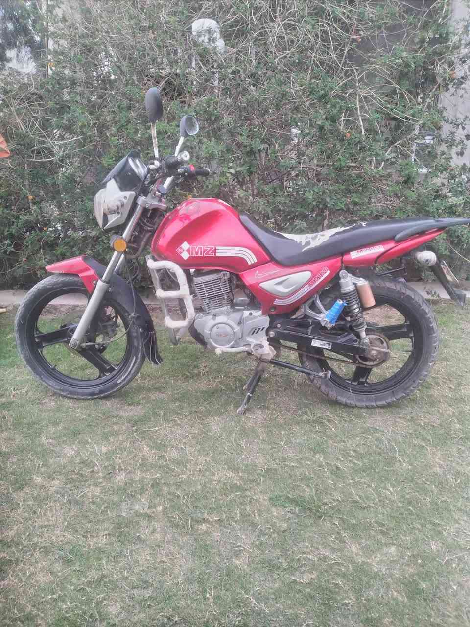 اسلام عليكم
للبيع موطور سنكي مديل 2016 محرك 150mz 
اوراق كامله اصوليه كهربائيات كلها شقاله تايرات جدد  دبلات جدد موطور حيل جديد برقي ماناقصه
السعر 750 وبي مجال 

***********
