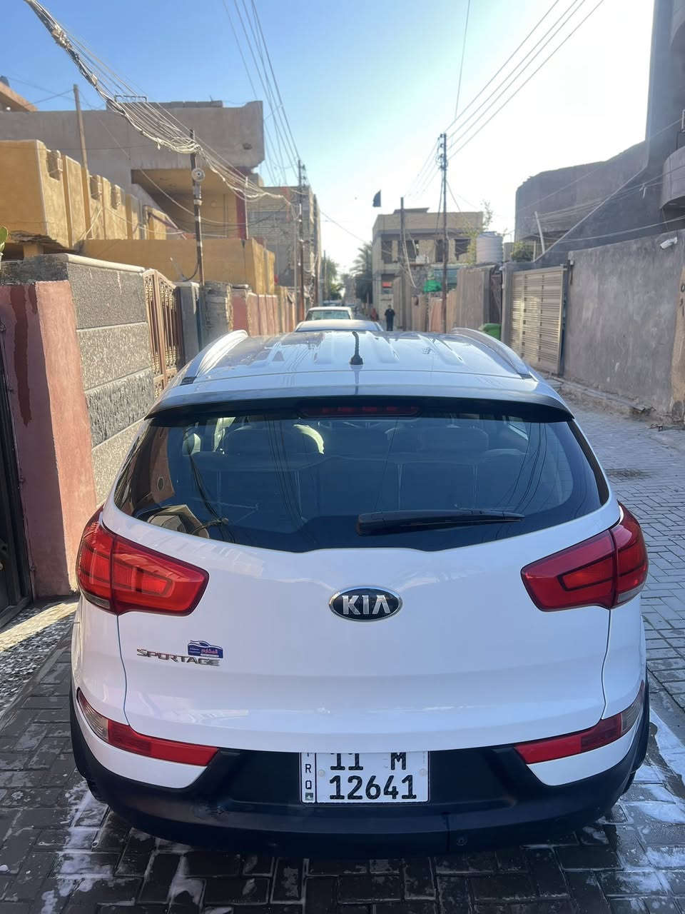 سبورتج 2015 وارد خليجي السياره جديده بمعنى الكلمه صدر جديد امامي خلفي تخم تاير جديد محرك 2000 خمسه ويل كب تبريد جديد السياره عله وضع الشركه مكفوله ماعده جاملغ واحد بيها بدون فتح ودواخل والباقي مكفول
رقم بغداد دولي باسمي
***********
