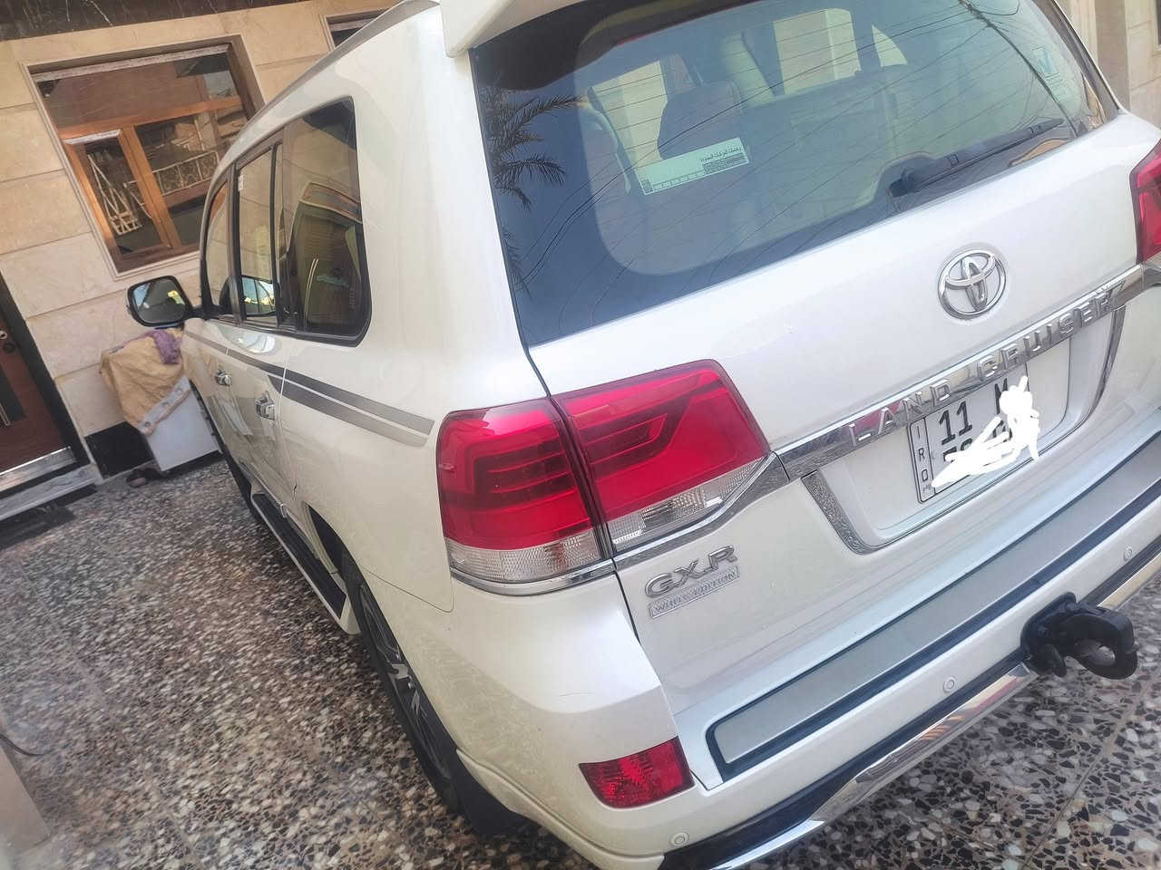 السلام عليكم
تويوتا لاندكروز 
2018 // ماشيه 97 ألف 
المحرك 4000 v6
رقم بغداد 
مواصفاتها /
. بصمه 
. سلايت روف 
. 3 شاشات 
.دبل ماوس 
. فور ويل 
. انظمه قياده 
. زراك امامي 
.8ايرباك 
. مري شفط  وقلاب عند الرجوع للخلف
اضويه ليزريه على دوسة الباب 
. ثلاجه 
. كشن جلد + كهرباء
. حساسات خلفيه أمامي 
بيها دعاميه اماميه وجاملغ امامي فقط صبغ غير مفتوح سياره جاهزه أي نقص مابيها رقم جديد انكليزي بغداد مميز باسمي هزه جديده  ويل كب لموديل 2021 
مكاني بغداد السيدية 
السعر4750 $(يعني 4 دفتر و75ورقه  دولار امريكي)
رقمي *********** وانساب
*********** واتساب
