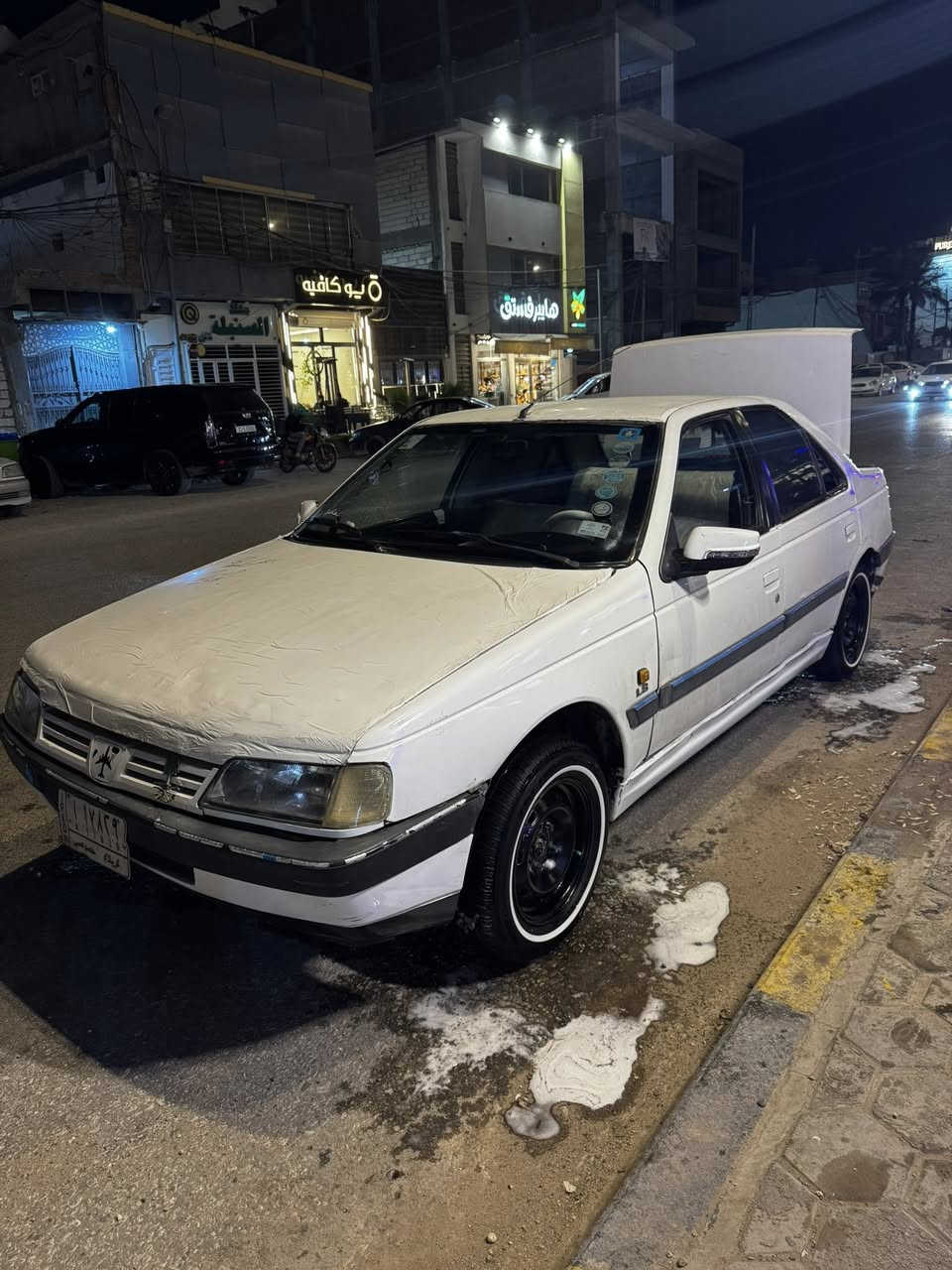 بيجوه 🇮🇷405مديل2009 سياره بسمي. نضيفه مكفوله عده جاملغ سايق  حداديه. جديده  تخم تاير  كير. نضيف. فقط محرك بي بدايه بخار قليل.  مكاني نجف. مشخاب ***********
