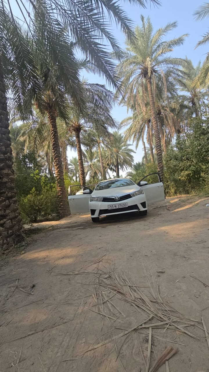 تحية طيبة
كورلا 2015 الشركة العامة خليجي استلام شركة ساز 
محرك 2000
رقم بغداد انكليزي
ماشية 126 الف 
سيارة جديدة ً
تبريد ثلج 
تخم تايرات 
السعر 158 
العنوان بغداد شارع فلسطين 
ملاحظة بيها بارد بل جاملغ لايسر فقط 
للاستفسار ***********
