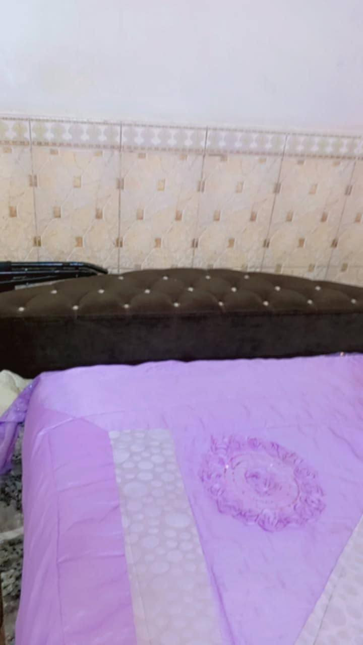 غرفة تركي سبع قطع ضخمه بيه ضرر بسيط بالكنتور سعره ٣٧٥وبيه مجال بسيط مكانه نجف


**إذا كنت صاحب هذا الإعلان وتريد حذفه لأي سبب، رجاءا أرسل رسالة إلى الدعم الفني**