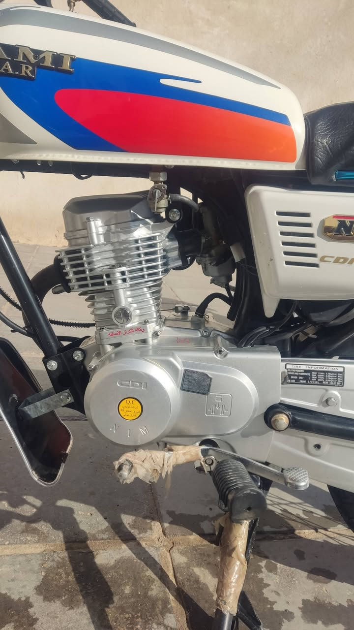 سلام عليكم دراجه للبيع كلك كلك
موديل 25 دراجه متياز نضيفه 
طالعه قبل 3اشهر 
كلشي شغال بيه كهربائيّات 
مكاني ناصريه مركز 
هاذه الرقم بي وتساب ***********
