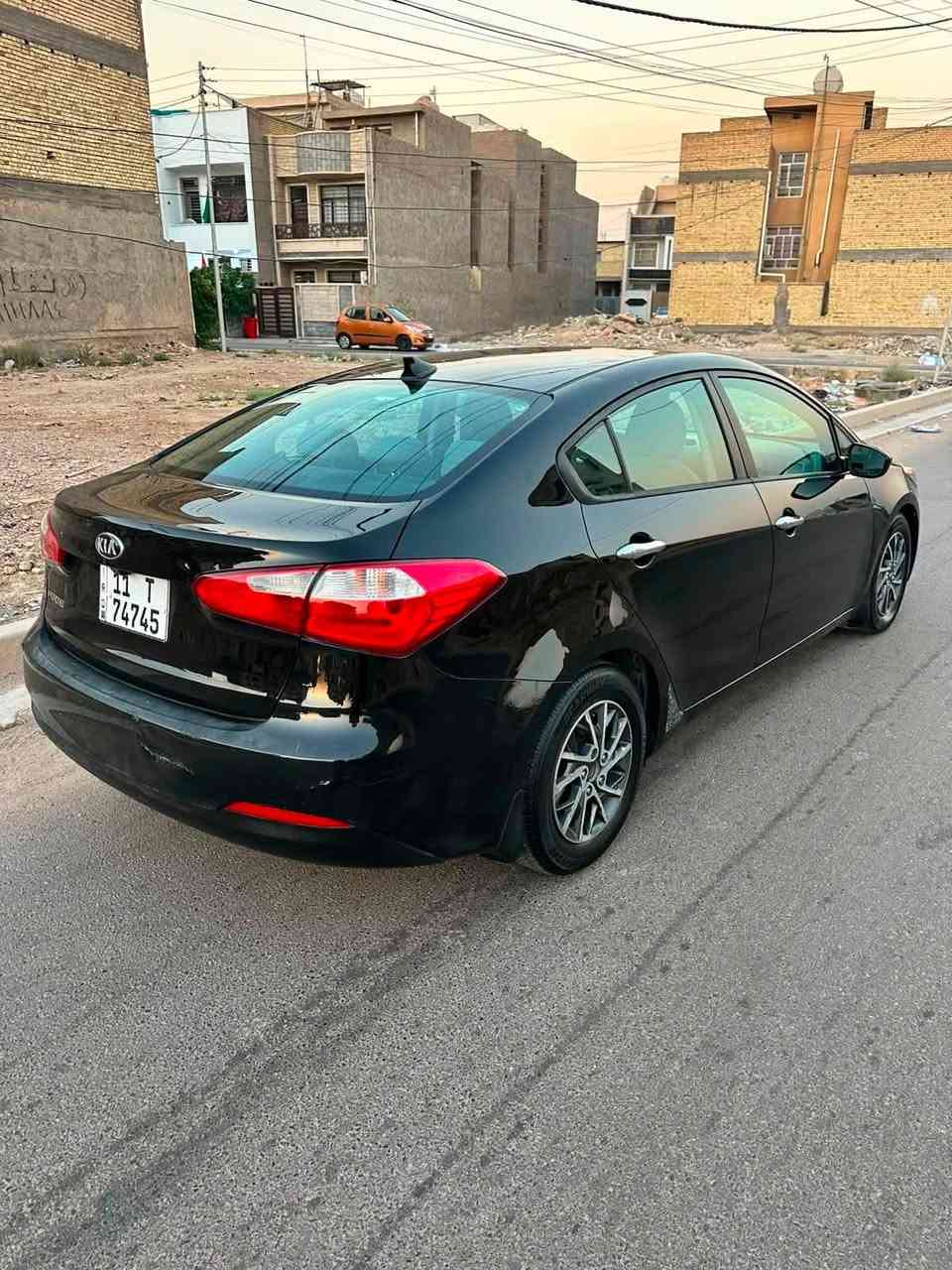 سلام عليكم للبيع فورتي 2016 وارد أمريكي بيه صبغ بابتين بدون دواخل سونار بل منشور مكينه 1800 دوش سياره جاهزه بدون اي نقص سعر 95 سياره بغداد رقمي ***********
