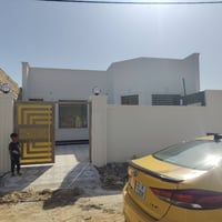 بيت للبيع • ٢٢٠م • مجمع عزيز شريف