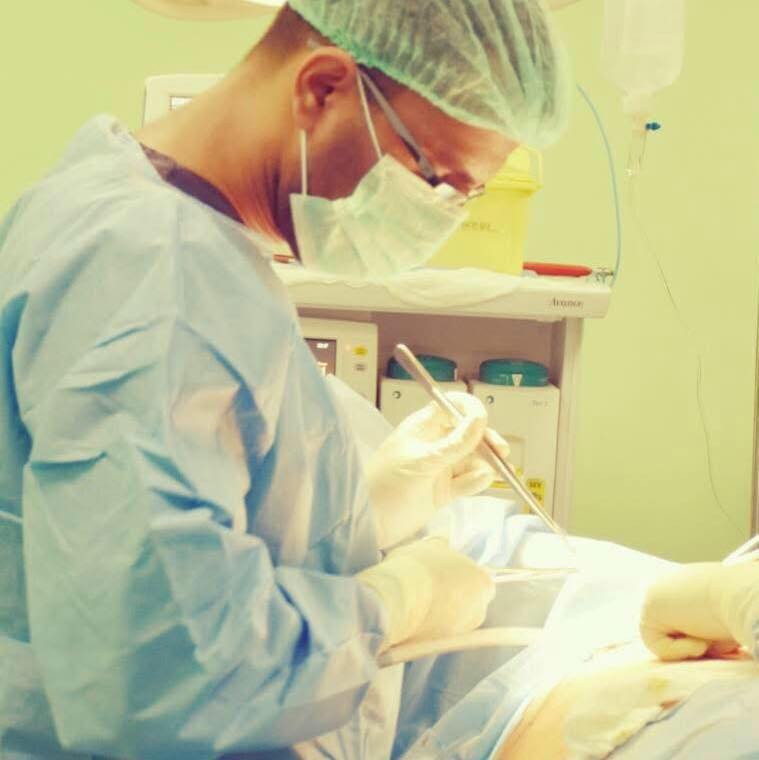 #ما_كان_لله_ينمو 

#الدكتور أسامة عبيد الخفاجي 
الاختصاص الدقيق في جراحة الصدر 
والأوعية الدموعية والجهاز التنفسي 

عنوان العيادة / شارع النيل عمارة الحضارات . 
رقم الحجز / *********** 

#ينضم إلى مشروعنا الطبي الخيري في علاج المرضى الفقراء والمحتاجين في مؤسسة عطاء اهل الخير الأنسانية ، نسأل الله له دوام التوفيق . 

#مؤسسة_عطاء_اهل_الخير_الانسانية
#الجمعة 2/1/2026
