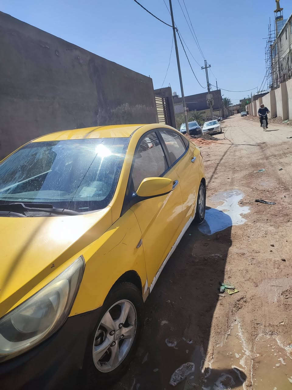 اكسنت موديل 2012 كير ومكينه خير من الله حداديه 100/80 باتري جديد كهربائياتها شغاله السعر 75 ورقه 
ملاحظه: فقط دعامياتها عايزه ترتيب
 سياره نضيفه وخير من الله 
مكاني: النجف الاشرف 
للاستفسار الرقم: ***********
