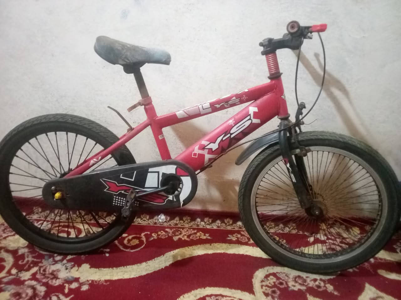 بايسكل ما بيه شي نضيف سعره 25 وبيه مجال


**إذا كنت صاحب هذا الإعلان وتريد حذفه لأي سبب، رجاءا أرسل رسالة إلى الدعم الفني**