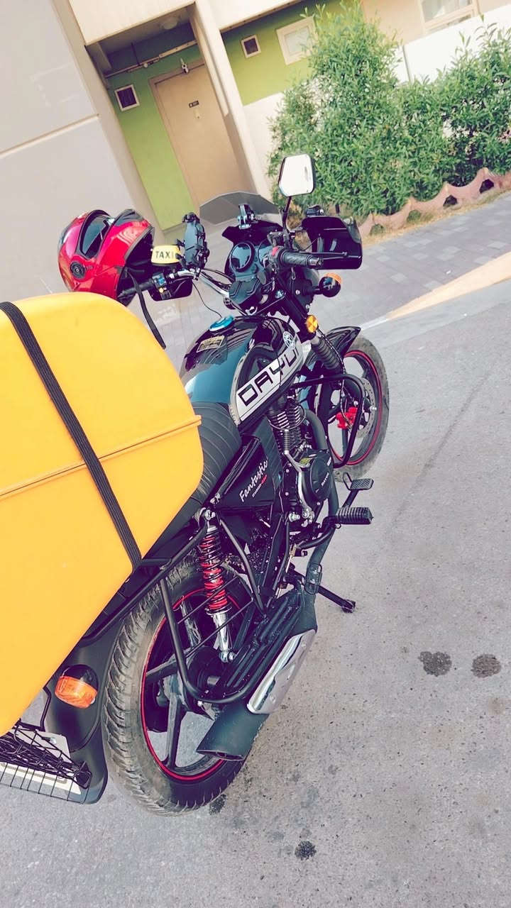 سلام عليكم دراجة دايوان 2026 مكفوله كفاله عامه باقي التفاصيل على الرقم ***********
