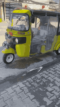 سلام عليكم تكتك مديل ١٨شهر ١٢ أوراق تفاصليه بل فديو لجوه  مصبوغه عام جماليه قطرت معجون مابيه هيه وغراضه
شاشه ً٠ غرفه فرو كامله هيه وغراضه عده هورن  مكينه ترايك زيرو تخم تاير  وكله تعمير جديد ايشي مو جديد تاخذه بنص سعره  مكاني نجف كوفه رقمي ***********
