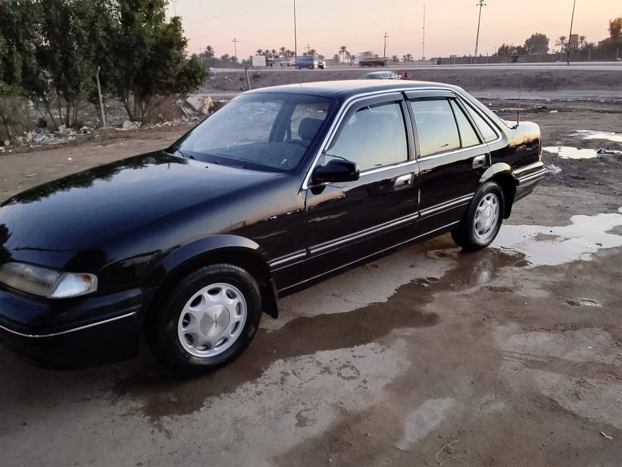 دايو برنس *********** موديل ٩٥ كير عادي سياره جديده رقم بغداد مشروع وطني تحويل مباشر مكفوله من ضربه وخياس شواصي شركه مكينه جديده كاعيه جلد حداديه جديده تخم تاير جديد مكاني بابل المسيب ***********
