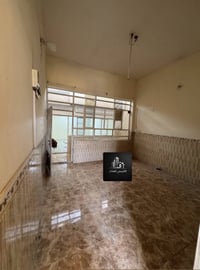 مشتمل طابق أول • غرفة نوم • السيديه شارع المركز