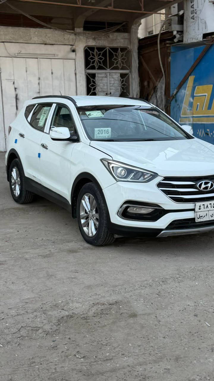 يالله سنتافي مديل16 شكل ل18 خليجي 6 سلندر 7 راكب مكينه كير حدادة تبريد طخم تاير جاهزة للأخير مابيها نقص رقم اربيل بأسم شركة سنويه منتهيه سيارة بيها جفيه بدون دواخل شرط الفحص مرشوشة عام سيارة احلى من صور بيع فقط السعر 130 وبيها شي بسيط 
***********
*********** البصرة, العراق
