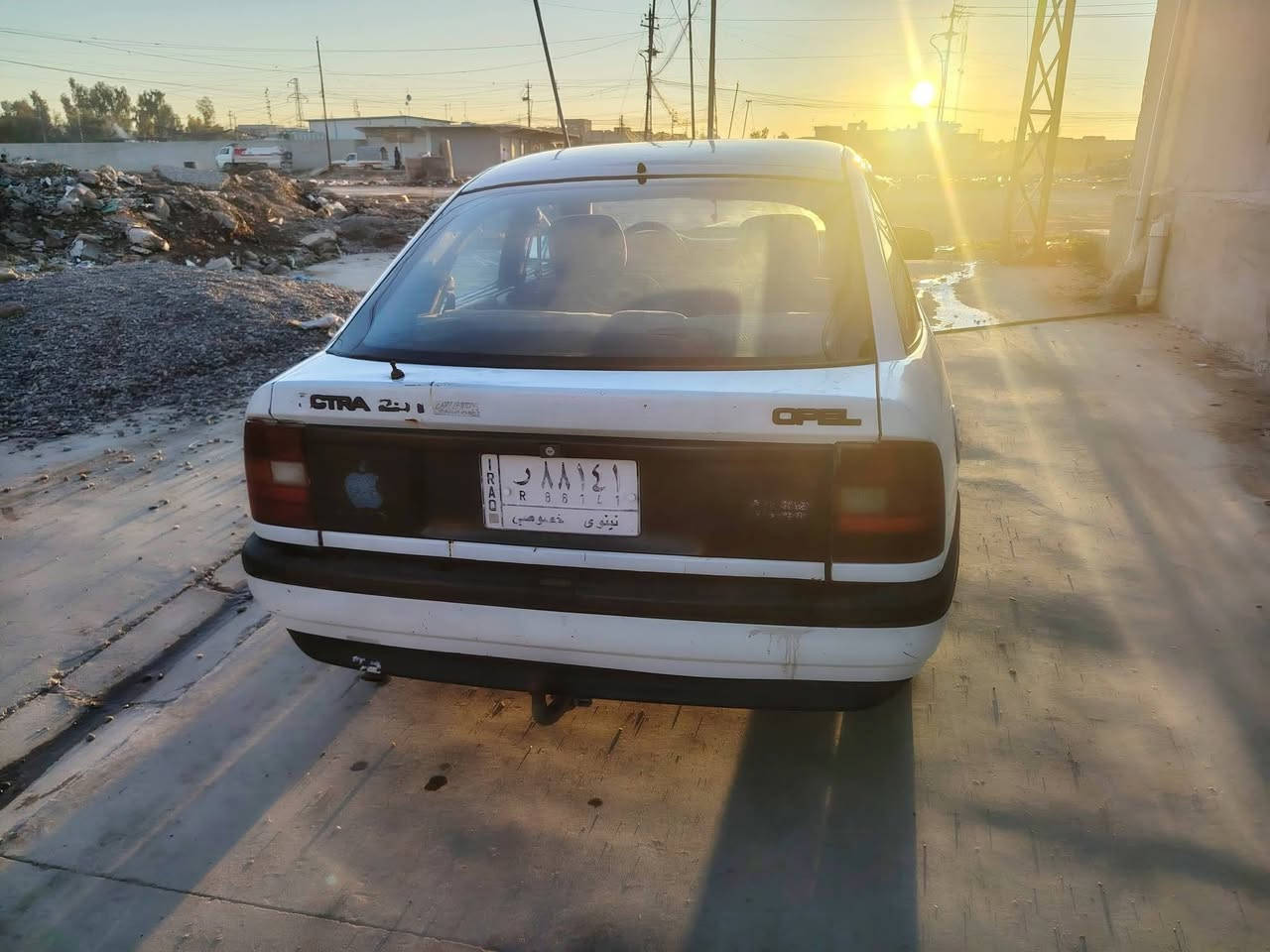 السلام عليكم  اوبل فكترة موديل1991 سعرها 32قفل السيارة ما بيها صبغ فقط داير واحد مصلح والباقي دوسات دوائر شركة الغرفة جديدة  والباقي خير من الله السنوية الى 2029 شرط التحويل تتكاتب ويا الشرعي  الشرعي اخويا
***********
