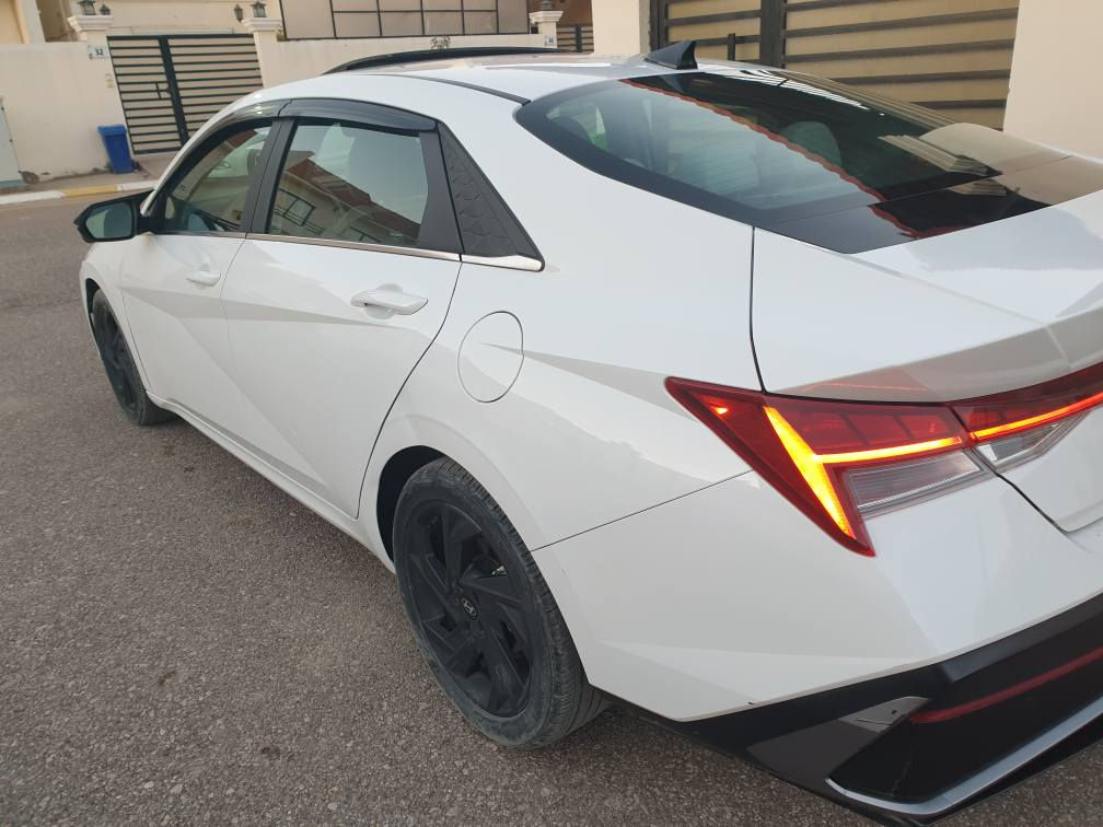 ألسلام عليكم 
النترا موديل 2024 وارد امريكي فول لمتدد  داخل ابيض 
حادث قطعتين صبغ (صور الحادث بالمنشور مع رقم الشاصي) 
مكينه 2000 دوش 
رقم مثنى معوقين 
مواصفات 
بصمه تشغيل وفتح البيبان لمس مو دكمه  وتشغيل عن بعد
فتحه 
كشن جلد وكهرباء وتدفئه 
خمس كامرات (من تفتح اشاره تطلع الصوره بالدشبول ) 
رادرات ونقط عمياء بكل مكان 
سستم سماعات bose رهييييب 
لد امامي وخلفي 
سايد بريك بصمه 
اناره بالدشبول بلادي  متغيره 
حساسات امامي خلفي 
وبعد بيه مواصفات  هوايه يعني متقارنها بالخليجي
رقم الشاصي 
KMHLP4DG1RU773441 
السعر  172 وبيها مجال بسيط حك الجيه 
مكانها  الديوانيه
رقم صاحب السياره  متوفر واتس 
*********** ديوانية, القادسية
