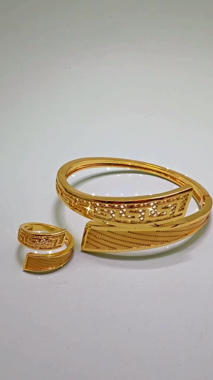 ملاك للذهب البرازيلي
كوالتي فول ضمان لون والجوده 
للحجز مراسلة الصفحه توصيل لكل المحافظات #picturechallengememeschallenge#كوالتي #\اكسسوارات #اكسبلور_#اكسبلورر_#اناقه#_ ملاك للذهب البرازيلي


**إذا كنت صاحب هذا الإعلان وتريد حذفه لأي سبب، رجاءا أرسل رسالة إلى الدعم الفني**