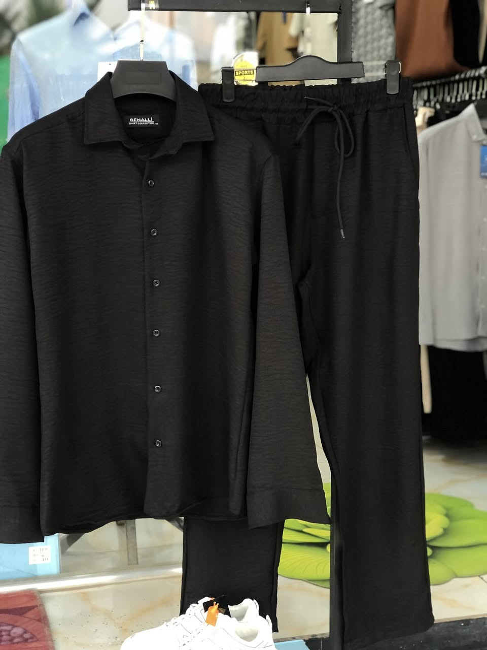 ارقى الخامات واحدث الموديلات 🥇

سوت لنن قطن تركي☑️

خامة وقالب فول 💎

قياسات s m l xl xxl 

٣ الوان 🎨

زورونا شهربان /السايدين (شارع دبي)-ازياء سكاي لاين 

متوفر توصيل 🚚 
#ازياء #ديالى #شهربان #جديد #موضة


**إذا كنت صاحب هذا الإعلان وتريد حذفه لأي سبب، رجاءا أرسل رسالة إلى الدعم الفني**